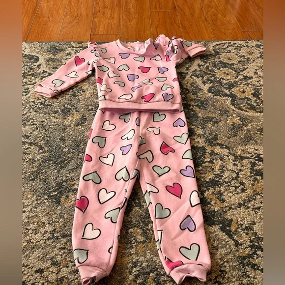 Matching set - Picture 1 of 2